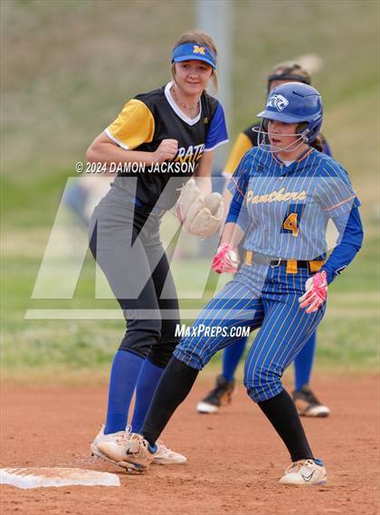Thumbnail 3 in Pahranagat Valley vs Moapa Valley (40th Annual Sherman Bennett Memorial Desert Winds Classic) photogallery.