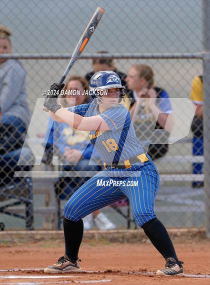 Thumbnail 2 in Pahranagat Valley vs Moapa Valley (40th Annual Sherman Bennett Memorial Desert Winds Classic) photogallery.