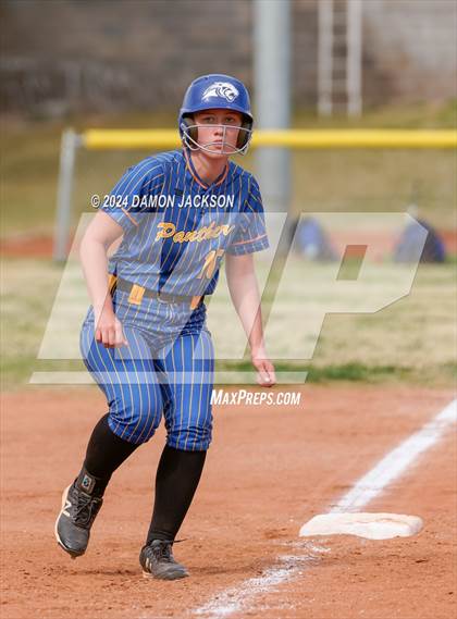 Thumbnail 2 in Pahranagat Valley vs Moapa Valley (40th Annual Sherman Bennett Memorial Desert Winds Classic) photogallery.