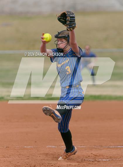 Thumbnail 3 in Pahranagat Valley vs Moapa Valley (40th Annual Sherman Bennett Memorial Desert Winds Classic) photogallery.