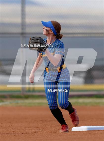 Thumbnail 3 in Pahranagat Valley vs Moapa Valley (40th Annual Sherman Bennett Memorial Desert Winds Classic) photogallery.