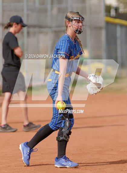 Thumbnail 1 in Pahranagat Valley vs Moapa Valley (40th Annual Sherman Bennett Memorial Desert Winds Classic) photogallery.
