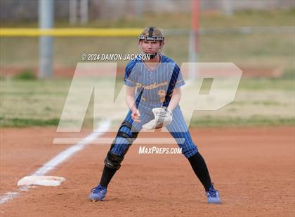 Thumbnail 3 in Pahranagat Valley vs Moapa Valley (40th Annual Sherman Bennett Memorial Desert Winds Classic) photogallery.