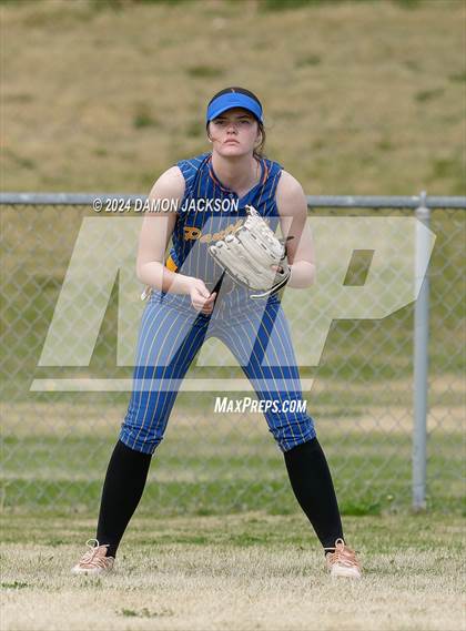 Thumbnail 1 in Pahranagat Valley vs Moapa Valley (40th Annual Sherman Bennett Memorial Desert Winds Classic) photogallery.