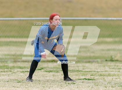 Thumbnail 3 in Pahranagat Valley vs Moapa Valley (40th Annual Sherman Bennett Memorial Desert Winds Classic) photogallery.