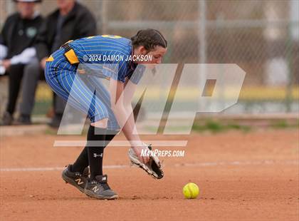 Thumbnail 2 in Pahranagat Valley vs Moapa Valley (40th Annual Sherman Bennett Memorial Desert Winds Classic) photogallery.
