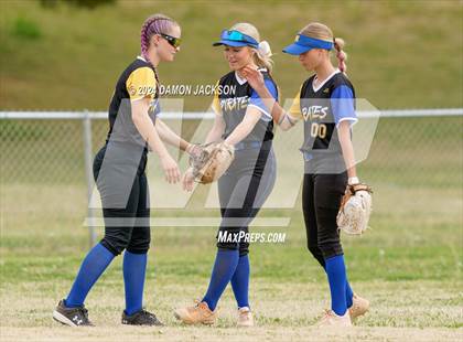 Thumbnail 2 in Pahranagat Valley vs Moapa Valley (40th Annual Sherman Bennett Memorial Desert Winds Classic) photogallery.