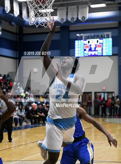 Thumbnail 3 in Jemison vs. Lee photogallery.