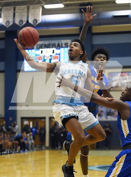 Thumbnail 3 in Jemison vs. Lee photogallery.