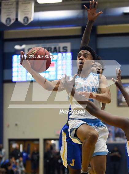 Thumbnail 2 in Jemison vs. Lee photogallery.