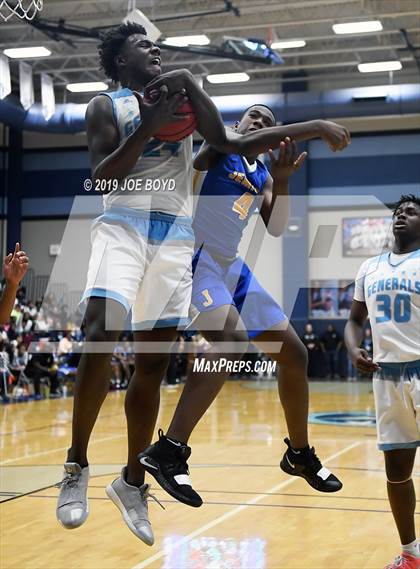 Thumbnail 3 in Jemison vs. Lee photogallery.