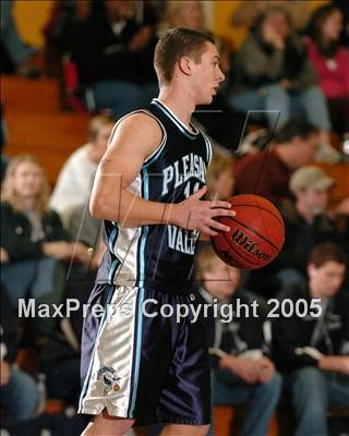 Thumbnail 3 in Pleasant Valley vs. Bella Vista (Trojan Toss-Up) photogallery.
