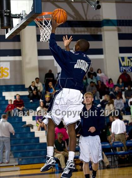 Thumbnail 2 in De Soto @ Flower Mound photogallery.