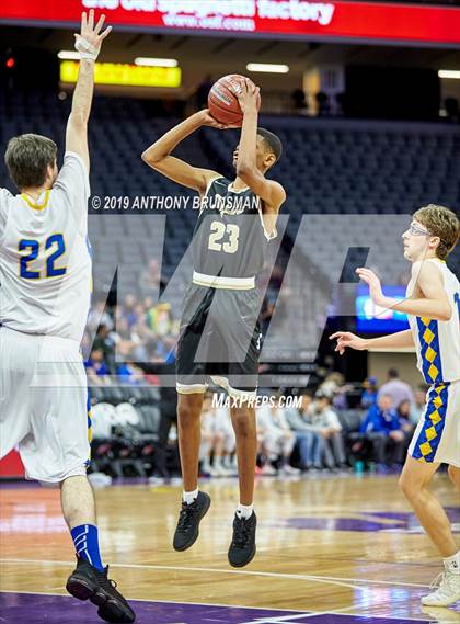 Thumbnail 1 in Mt. Shasta vs. Foothill (CIF State D5 Final) photogallery.