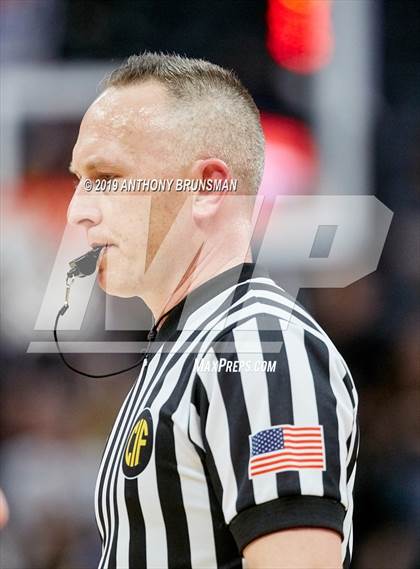 Thumbnail 1 in Mt. Shasta vs. Foothill (CIF State D5 Final) photogallery.