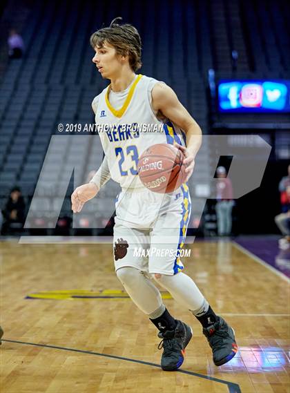Thumbnail 3 in Mt. Shasta vs. Foothill (CIF State D5 Final) photogallery.