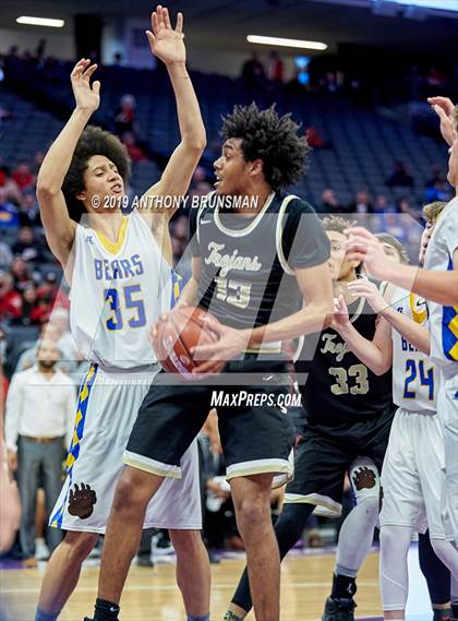 Thumbnail 2 in Mt. Shasta vs. Foothill (CIF State D5 Final) photogallery.