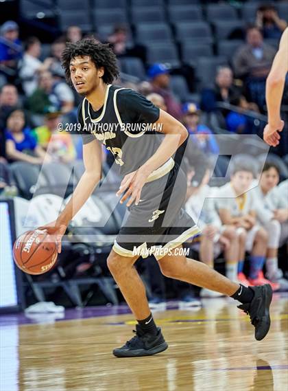 Thumbnail 2 in Mt. Shasta vs. Foothill (CIF State D5 Final) photogallery.