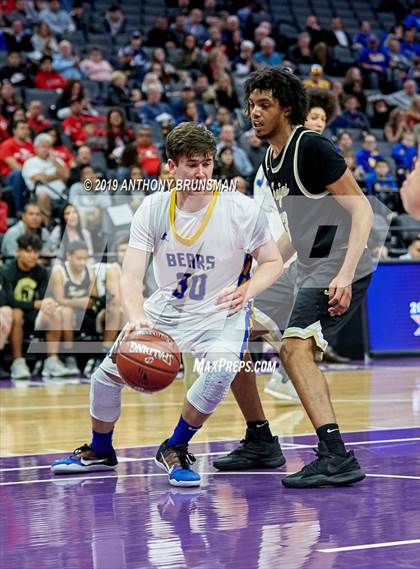 Thumbnail 3 in Mt. Shasta vs. Foothill (CIF State D5 Final) photogallery.