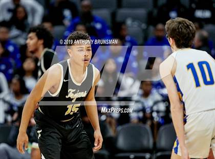 Thumbnail 3 in Mt. Shasta vs. Foothill (CIF State D5 Final) photogallery.
