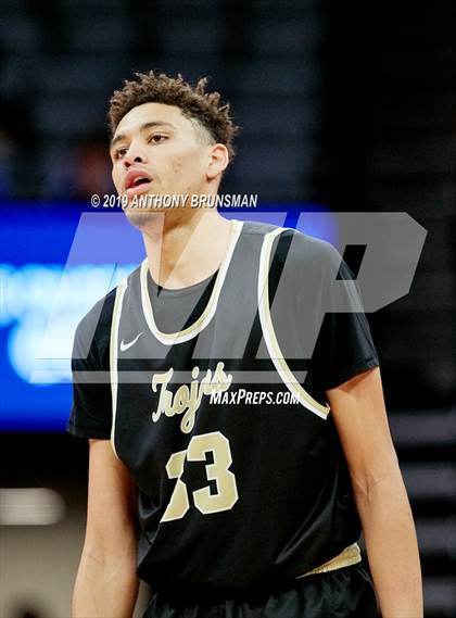 Thumbnail 2 in Mt. Shasta vs. Foothill (CIF State D5 Final) photogallery.
