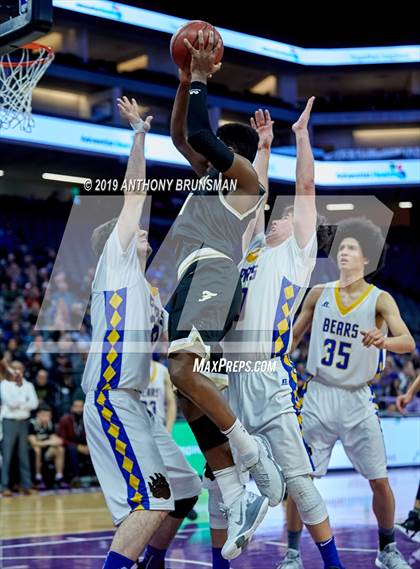 Thumbnail 3 in Mt. Shasta vs. Foothill (CIF State D5 Final) photogallery.