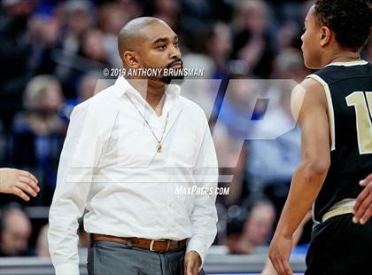 Thumbnail 3 in Mt. Shasta vs. Foothill (CIF State D5 Final) photogallery.