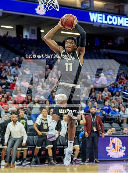 Thumbnail 3 in Mt. Shasta vs. Foothill (CIF State D5 Final) photogallery.