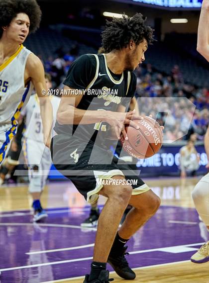 Thumbnail 3 in Mt. Shasta vs. Foothill (CIF State D5 Final) photogallery.