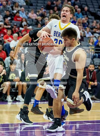 Thumbnail 1 in Mt. Shasta vs. Foothill (CIF State D5 Final) photogallery.