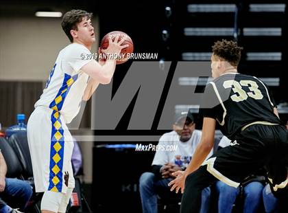 Thumbnail 3 in Mt. Shasta vs. Foothill (CIF State D5 Final) photogallery.