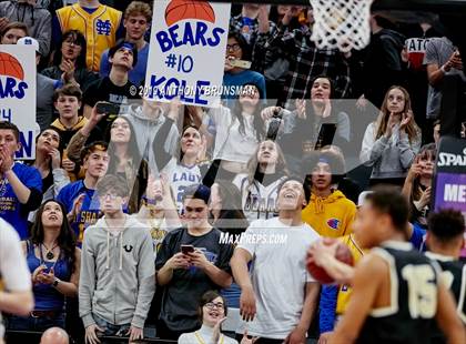 Thumbnail 1 in Mt. Shasta vs. Foothill (CIF State D5 Final) photogallery.