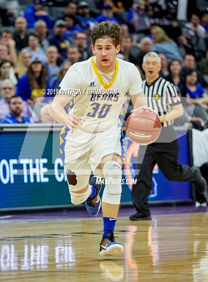 Thumbnail 1 in Mt. Shasta vs. Foothill (CIF State D5 Final) photogallery.