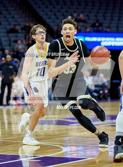Thumbnail 2 in Mt. Shasta vs. Foothill (CIF State D5 Final) photogallery.