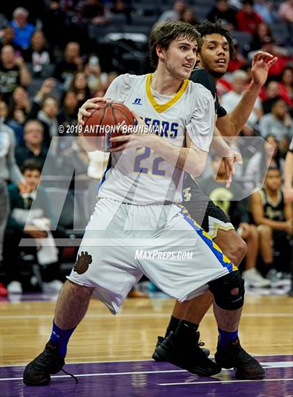 Thumbnail 2 in Mt. Shasta vs. Foothill (CIF State D5 Final) photogallery.
