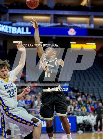Thumbnail 1 in Mt. Shasta vs. Foothill (CIF State D5 Final) photogallery.