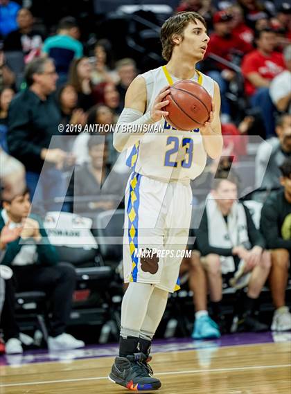 Thumbnail 3 in Mt. Shasta vs. Foothill (CIF State D5 Final) photogallery.