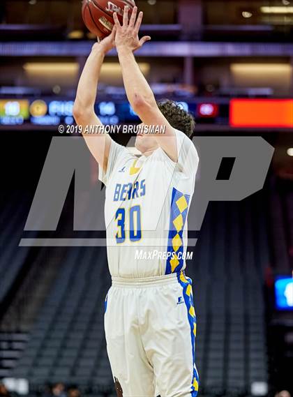 Thumbnail 1 in Mt. Shasta vs. Foothill (CIF State D5 Final) photogallery.