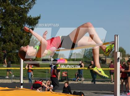 Thumbnail 1 in MSL Buckeye Championships (Girls Field Events) photogallery.