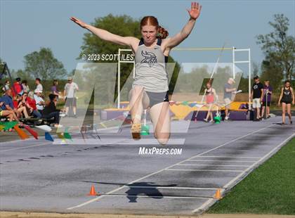 Thumbnail 1 in MSL Buckeye Championships (Girls Field Events) photogallery.