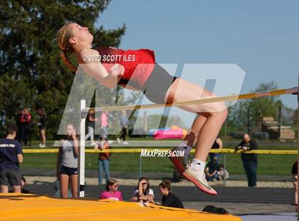 Thumbnail 1 in MSL Buckeye Championships (Girls Field Events) photogallery.