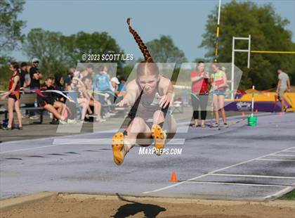 Thumbnail 1 in MSL Buckeye Championships (Girls Field Events) photogallery.