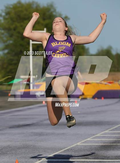 Thumbnail 3 in MSL Buckeye Championships (Girls Field Events) photogallery.