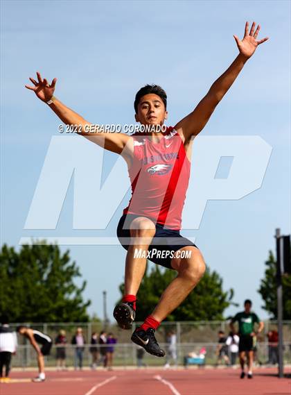 Thumbnail 2 in Mustang Invitational photogallery.