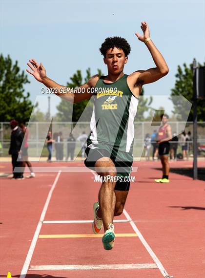Thumbnail 1 in Mustang Invitational photogallery.