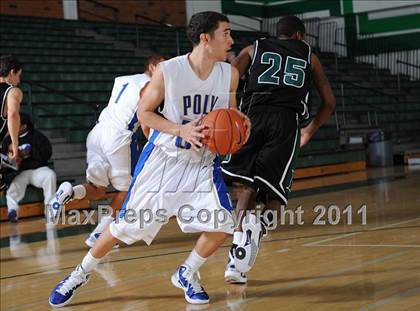 Thumbnail 2 in Burroughs vs. Poly (Canyon Classic) photogallery.