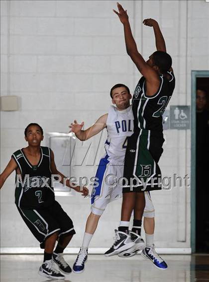 Thumbnail 1 in Burroughs vs. Poly (Canyon Classic) photogallery.