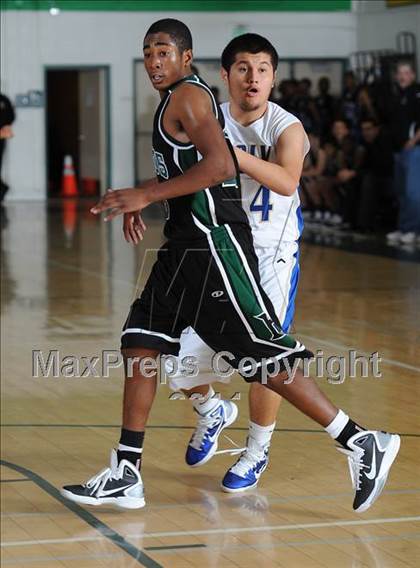 Thumbnail 2 in Burroughs vs. Poly (Canyon Classic) photogallery.