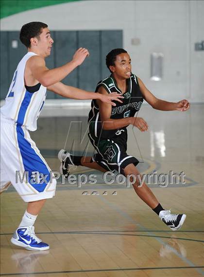 Thumbnail 2 in Burroughs vs. Poly (Canyon Classic) photogallery.
