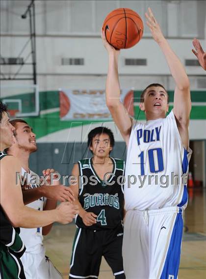 Thumbnail 1 in Burroughs vs. Poly (Canyon Classic) photogallery.